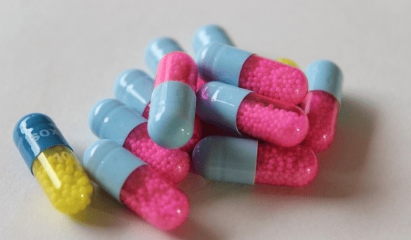 晒后修复新选择：平价面膜焕亮维稳全攻略