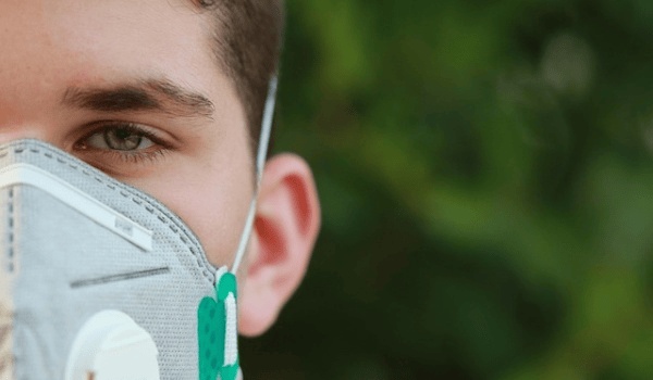 黄瓜养生奇效大揭秘：坚持食用1-2月，四大健康惊喜等你发现！