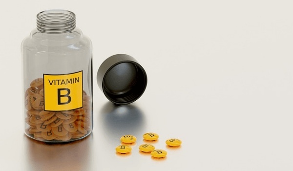 成都博仕胃肠病医院解析：胆汁反流成因、症状及科学治疗方法