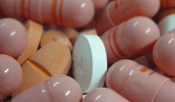 隐谷路：精神分裂症阴影下的家族悲欢录